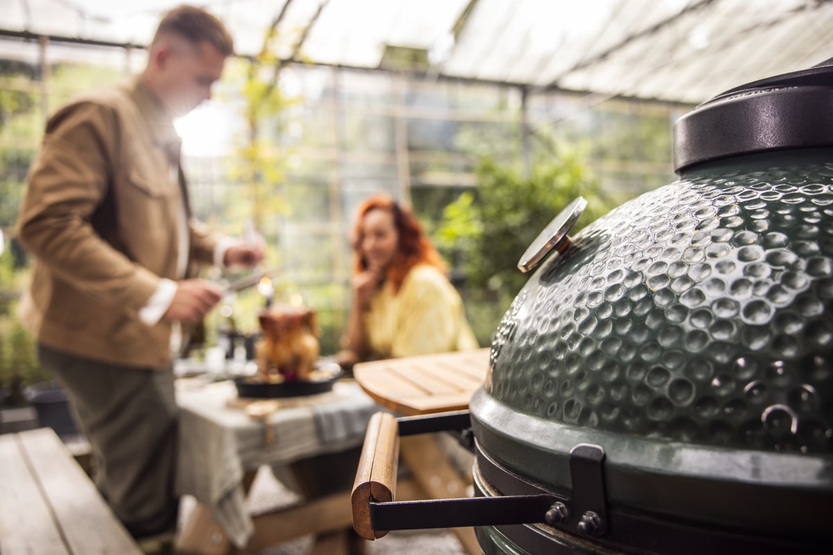 A Big Green Egg karbantartása: Tippek a hosszú távú megbízhatóságért